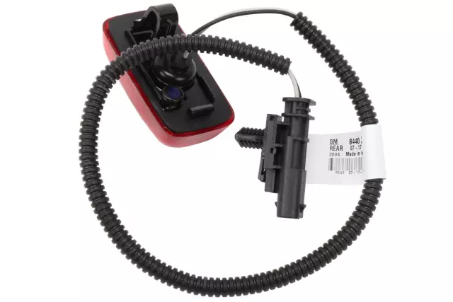 84402694 - : Rear Clearance Lamp for Chevrolet: Silverado 2500 HD, Silverado 3500 HD | GMC: Sierra 2500 HD, Sierra 3500 HD Image