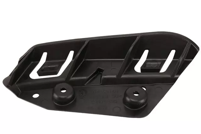 Rear Driver Side Bumper Fascia Tail Lamp Opening Bracket - GM (23179333)