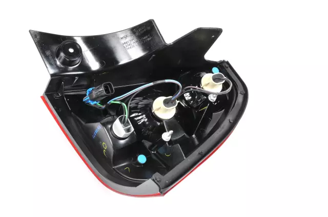 Driver Side Tail Lamp Assembly - GM (19260000)