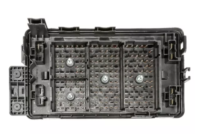 Fuse Block - GM (20885193)
