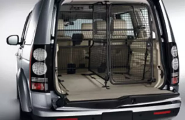EOH500040 - Interior: Dog Guard, Cargo Divider &amp; Gate for Land Rover: LR3, LR4 Image