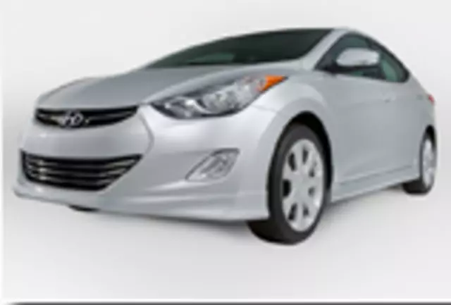 3XF30AC200N5S - Exterior: Rear Body Kit for Hyundai: Elantra Image