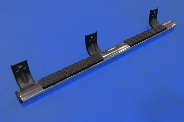 Right Side Step - Mopar (68044488AD)