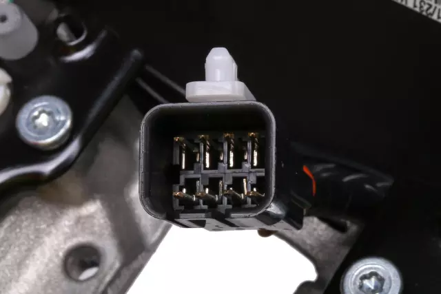 Ebony Steering Wheel - GM (23281504)