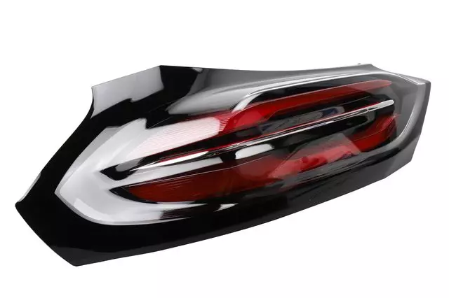 Tail Lamp Assembly - GM (42787658)