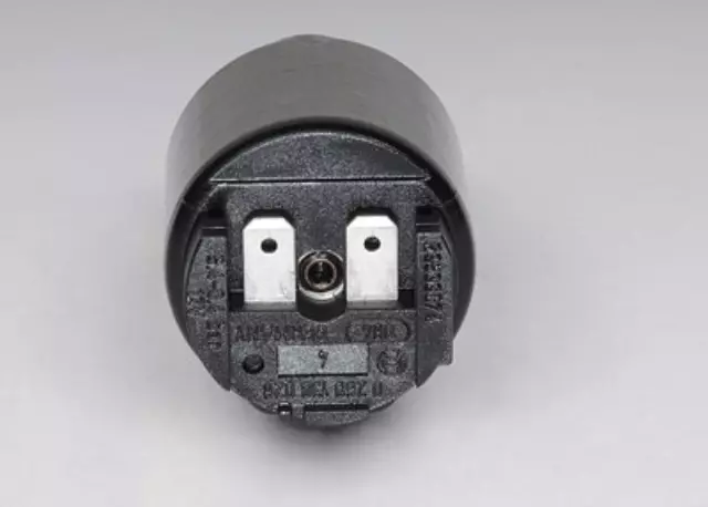 29533074 - Transmission: Automatic Transmission Control Solenoid for Chevrolet: Silverado 2500 HD, Silverado 2500 HD Classic, Silverado 3500, Silverado 3500 Classic | GMC: Sierra 2500 HD, Sierra 2500 HD Classic, Sierra 3500, Sierra 3500 Classic Image