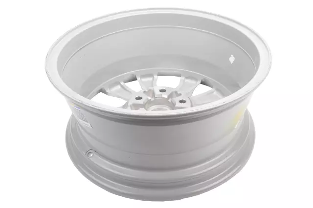 23389657 - : Wheel, Alloy for Chevrolet: Malibu Image