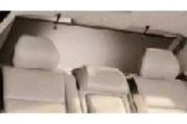 8624222 - Body: Rear Window Sun Curtain for Volvo Image