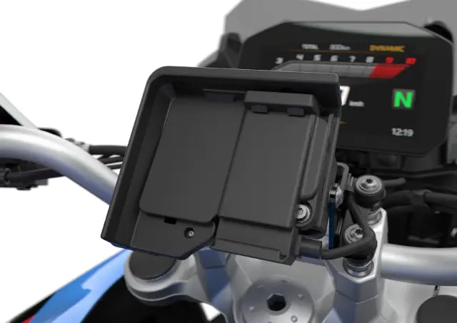 BMW Motorcycle Navigation & Communication Tools | BMW Motorcycle