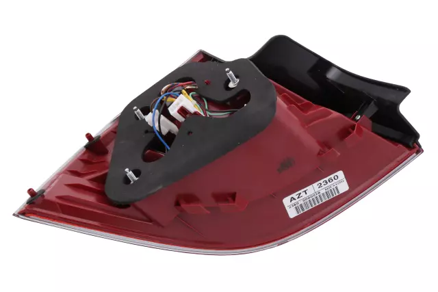 Passenger Side Tail Lamp - GM (92202360)