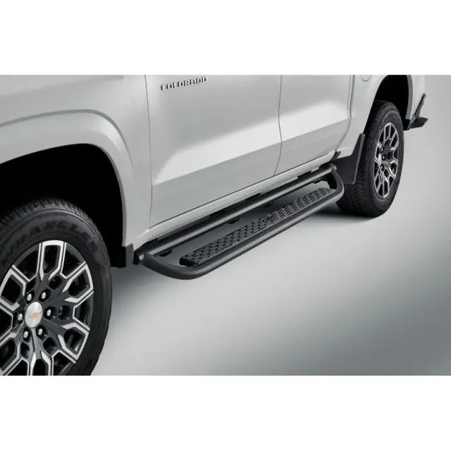 86821941 - Exterior: Crew Cab Off-Road Assist Steps - Black for Chevrolet: Colorado | GMC: Canyon Image