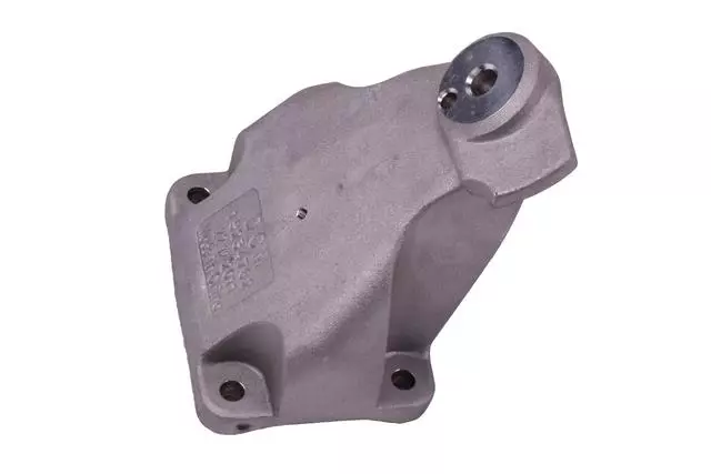 Passenger Side Engine Mount Bracket - GM (15234762)