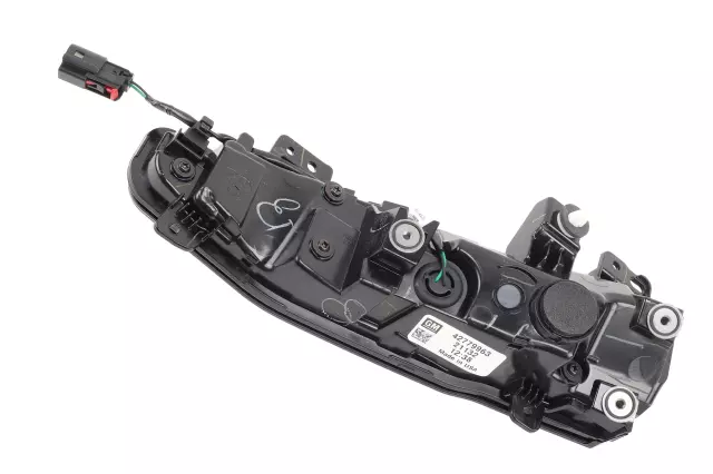 42779963 - : Rear Driver Side Combination Lamp for Chevrolet: Bolt EUV Image
