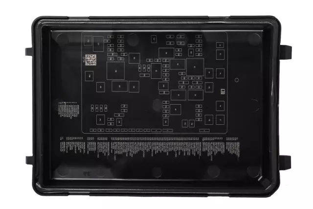 Fuse & Relay Box - GM (84378110)
