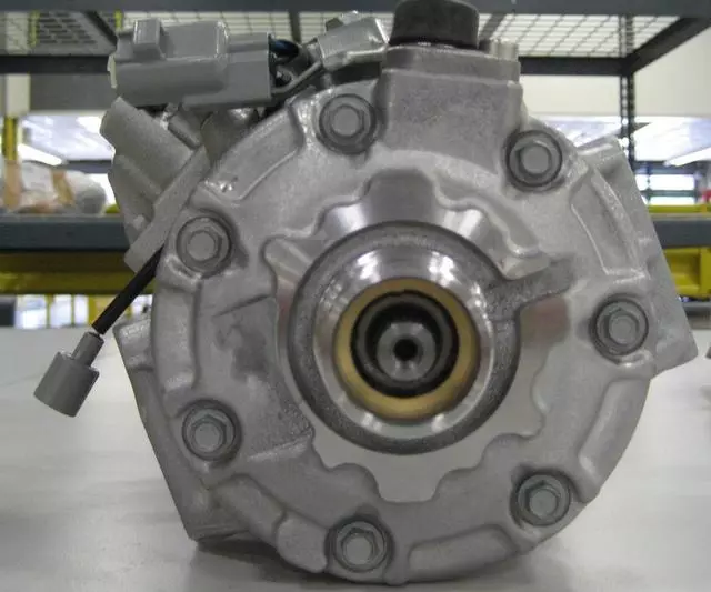 8832048280 - HVAC: A/C Compressor for Toyota: Highlander Image