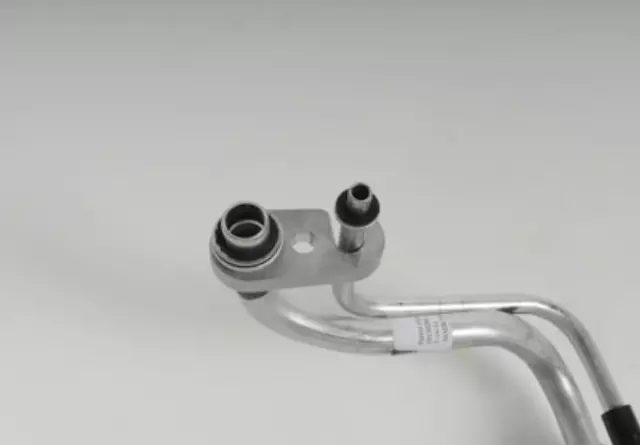 19130200 - : Part# 19130200 Rear Half of Auxiliary Air Conditioning Evaporator Hose for Buick: Terraza | Chevrolet: Uplander | Pontiac: Montana | Saturn: Relay Image