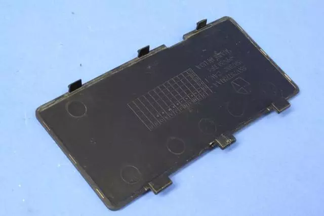 5KV78DX9AA - Interior Trim: Shifter Over Ride Plug for Mopar Image