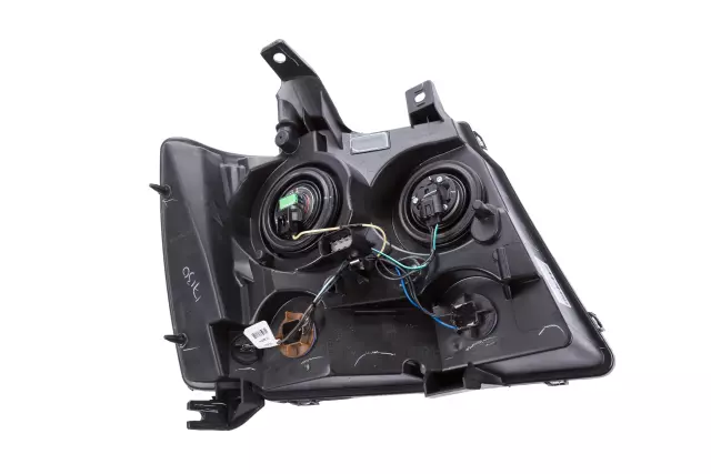 Driver Side Headlamp - GM (22853025)