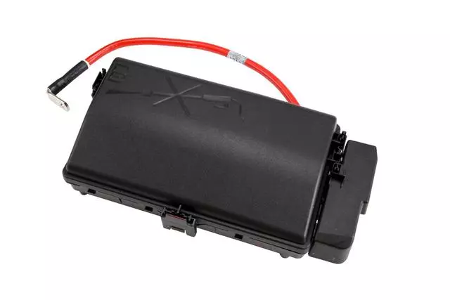 84076946 - : 2015-2018 GM Junction Block for Chevrolet: Colorado | GMC: Canyon Image