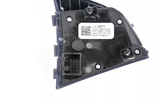 Piano Black Cruise Control Switch - GM (23213371)