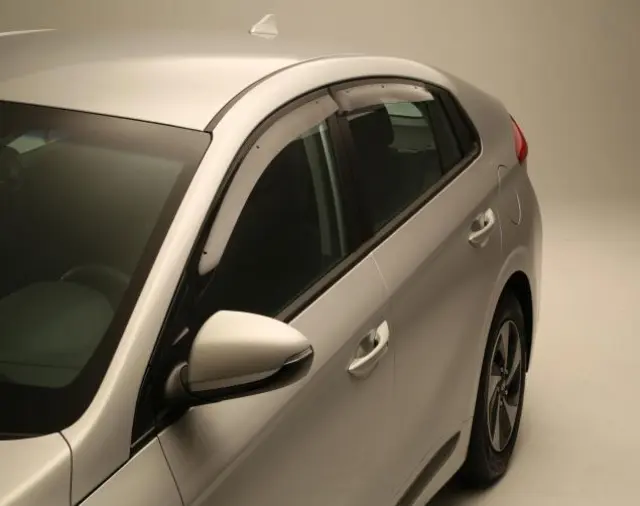 G2F22AU000 - Exterior: Door Visors for Hyundai Image
