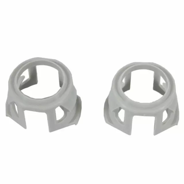 1R3Z18D434AA - Cooling System: Hose Assembly Retainer Clip for Ford: C-Max, Fusion, Police Responder Hybrid, SSV Plug-In Hybrid | Lincoln: MKZ Image