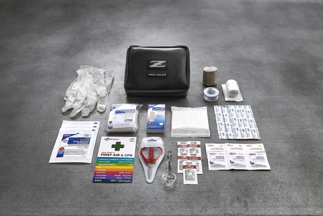 First-Aid Kit - Z logo - Nissan (T99A4-6GP0A)