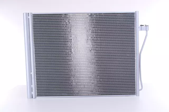 940308 - : Nissens A/C Condenser and Receiver Drier Assembly for NISSENS Image