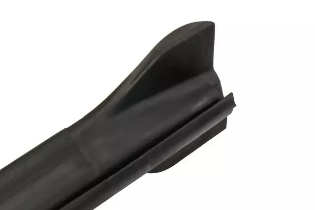 22754387 - Body: Rear Weather-strip for Chevrolet: Traverse Image