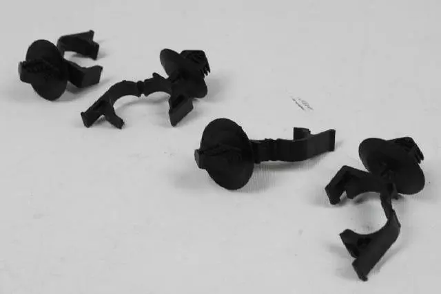 Clip - Mopar (6510911AA)