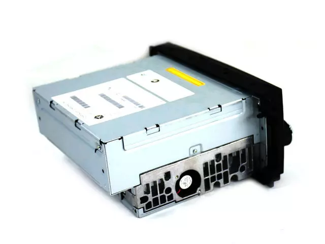 AM/FM/6 DVD/Sdars Radio - Mopar (5064949AC)