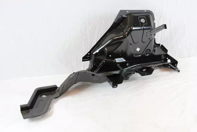 Rear Right Rail - Mopar (68070816AJ)