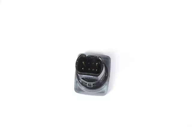 15814149 - Body: Tract Control Switch for GM Image