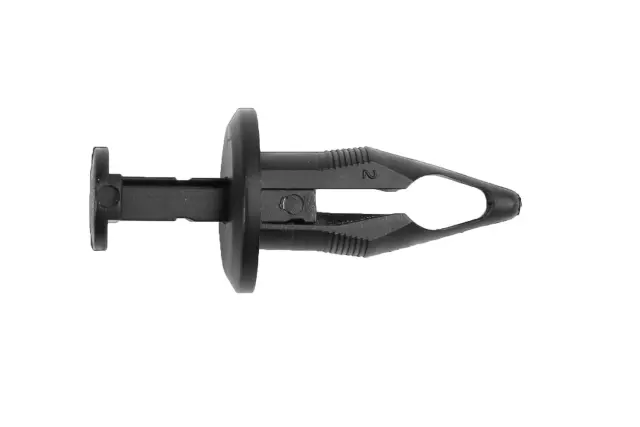 Multi-Purpose Push-In Retainer - GM (11519444)