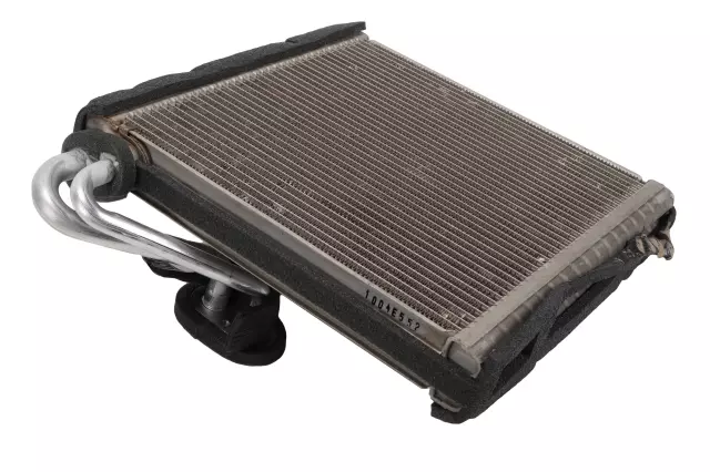 84836247 - HVAC: Evaporator Core for Buick: LaCrosse | Cadillac: XT4 | Chevrolet: Malibu Image