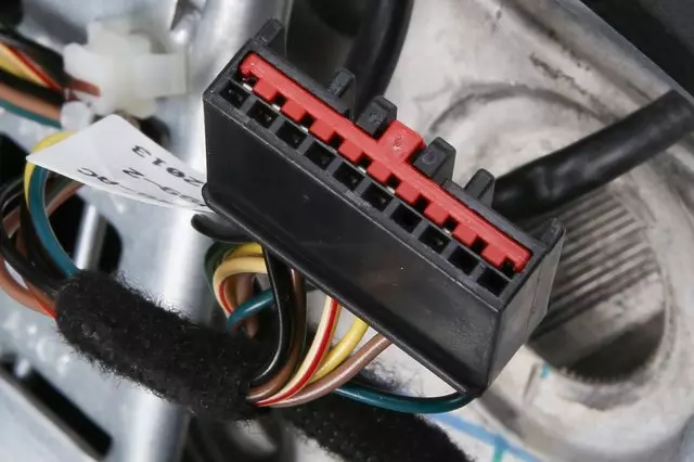 22838986 - : Torch Red Steering Wheel for GM Image