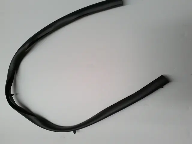 Front Seal - Infiniti (658109FV0A)