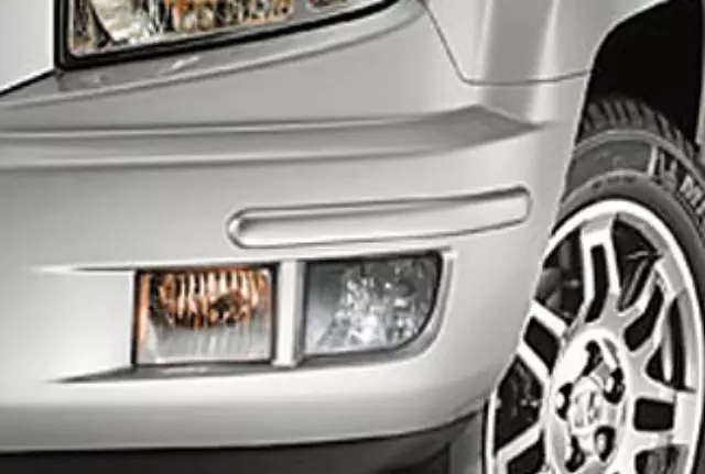 8P01SZA120A - Exterior: Bumper, Corner Protectors for Honda: Ridgeline Image