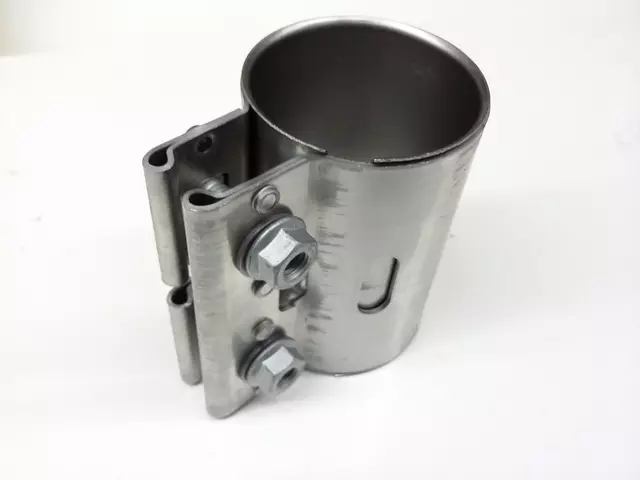 1K0253141S - : Rear Muffler Clamp for Volkswagen: Arteon, Beetle, Golf, Golf Alltrack, Golf SportWagen, Jetta, Passat, Taos, Touareg Image