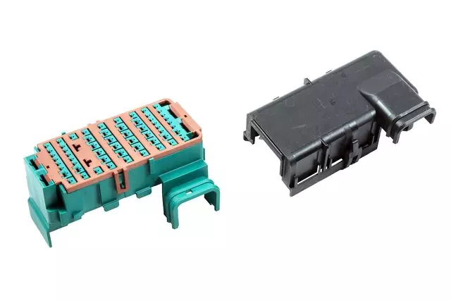 19352218 - : Wiring Harness Connector for GM Image