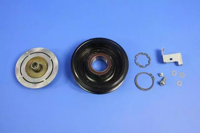 A/c Compressor Pulley Hub Kit - Mopar (68232396AD)