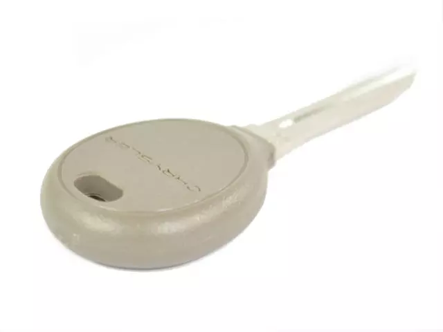 Key - Mopar (05102247AB)