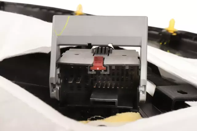 Black Front Driver Side Door Interior Trim Panel - GM (84676569)