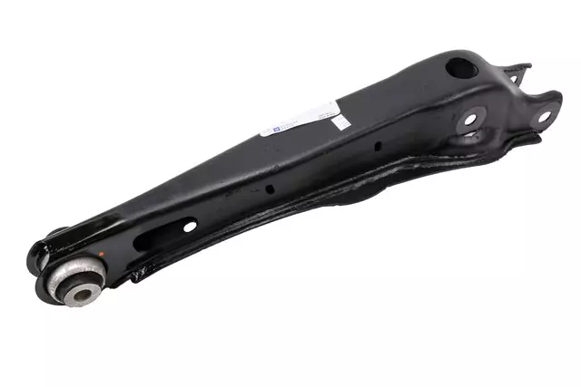 Rear Suspension Lower Control Arm - GM (84382664)