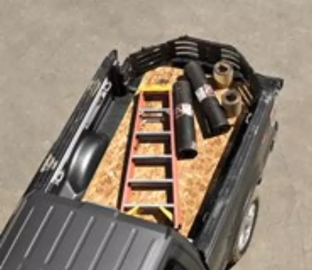 Stainless Steel Bed Extender - Ford (4L3Z-84286A40-AA)