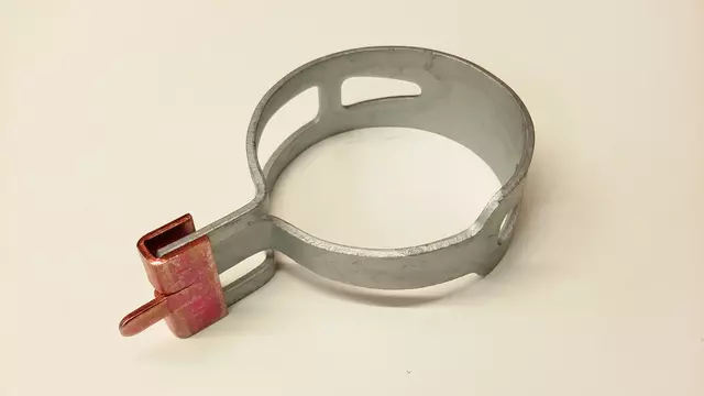 9046728007 - : Air Inlet Hose Clamp for Toyota: Highlander, Tundra Image