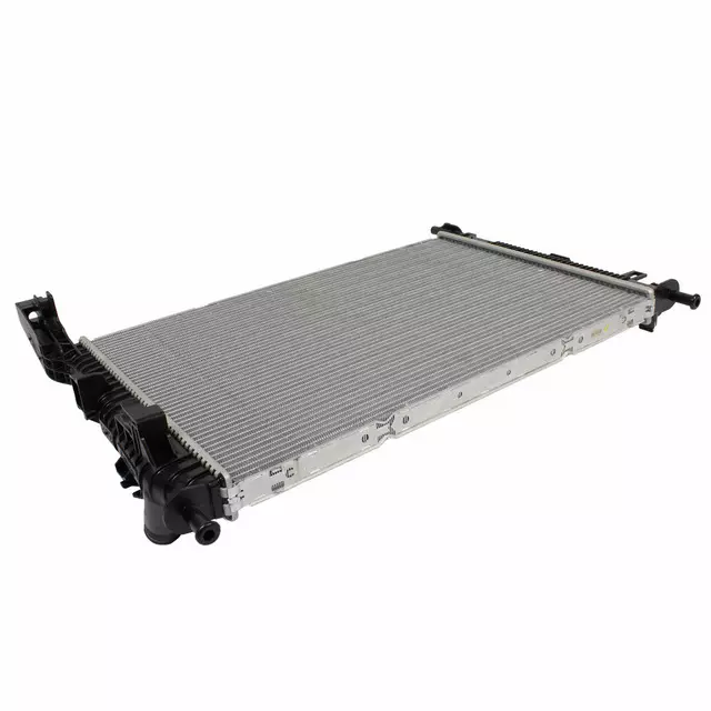 2015-2018 Ford Focus - Radiator - Ford (CV6Z-8005-W)