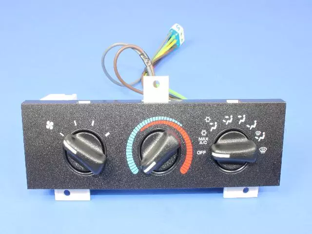 55055459AF - HVAC: Dash Control Unit for Dodge: Ram 1500 Van, Ram 2500 Van, Ram 3500 Van Image