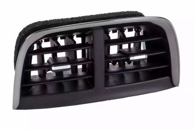 84372586 - Body: Air Duct for Chevrolet: Blazer Image