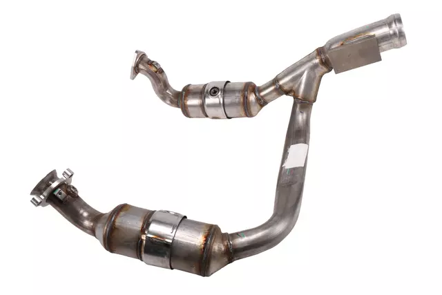 Three-Way Catalytic Converter with Exhaust Pipe - GM (84769824)